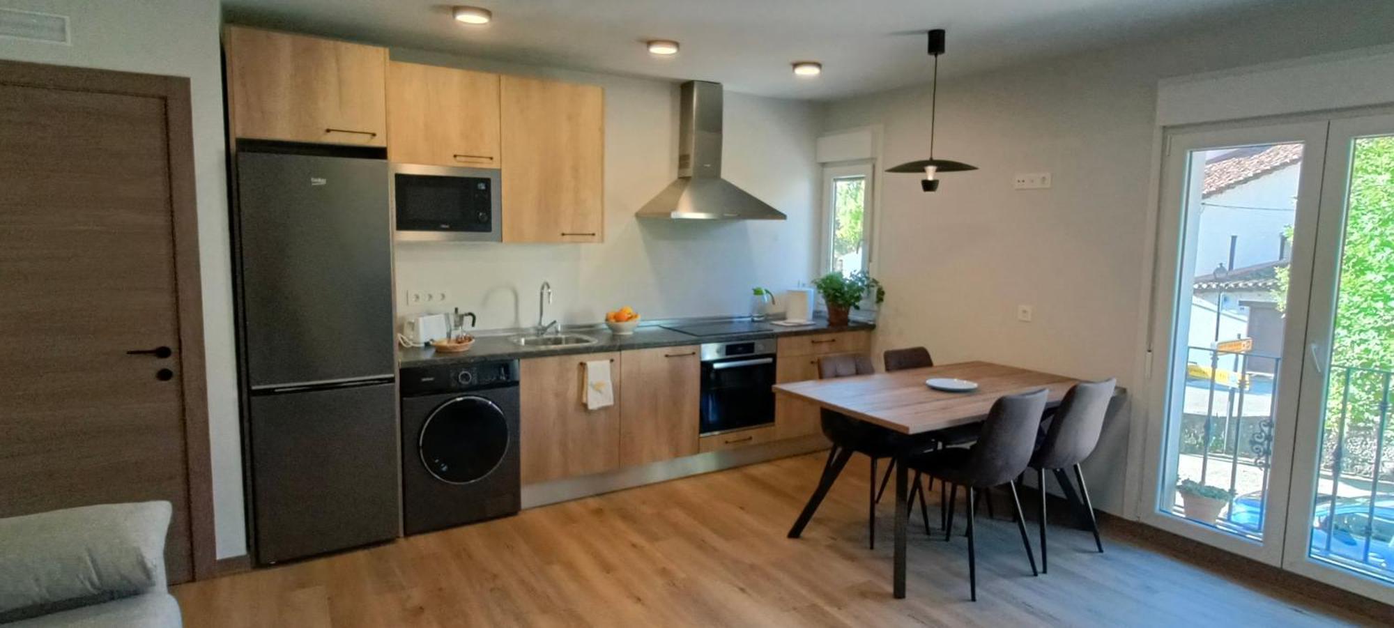 Apartamentos El Puente Коваррубиас Экстерьер фото